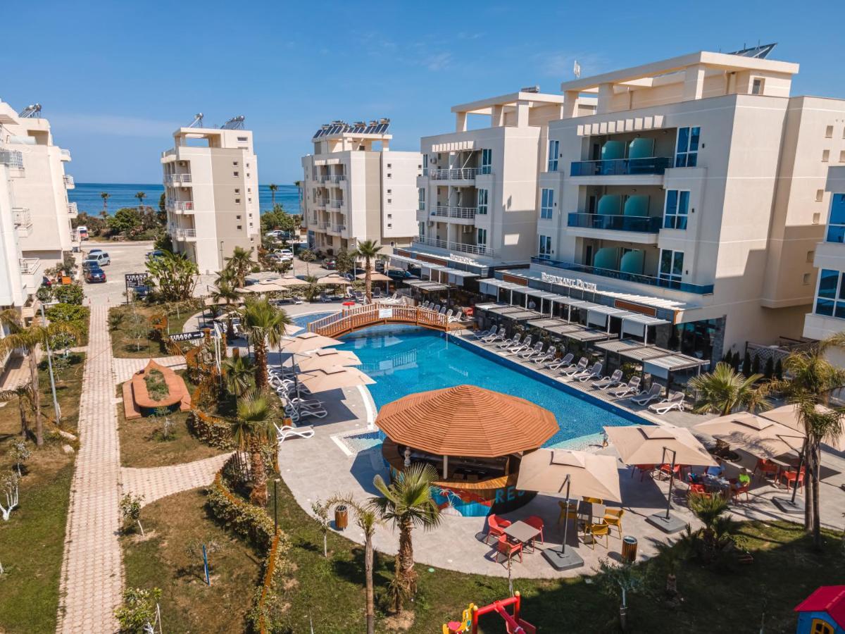 Tirana Resort Radhimë Zewnętrze zdjęcie