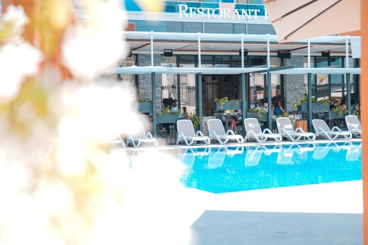 Tirana Resort Radhimë Zewnętrze zdjęcie